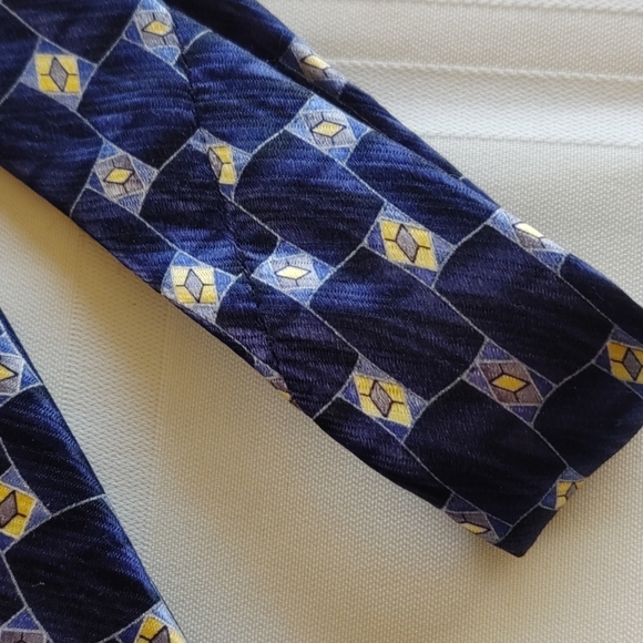 Cape Cod Neckwear dressTie - Picture 3 of 5